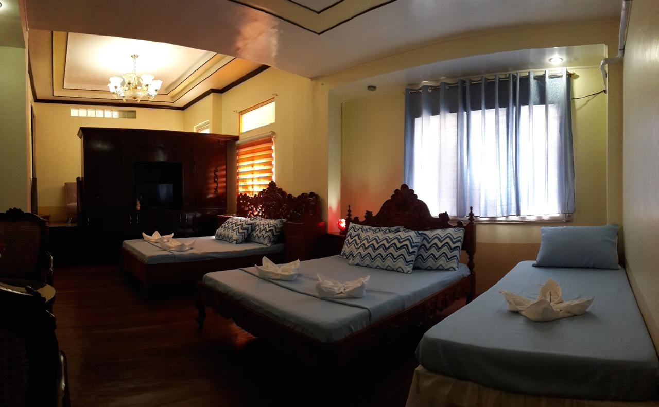 Third & Sean'S Place 黎牙实比 外观 照片