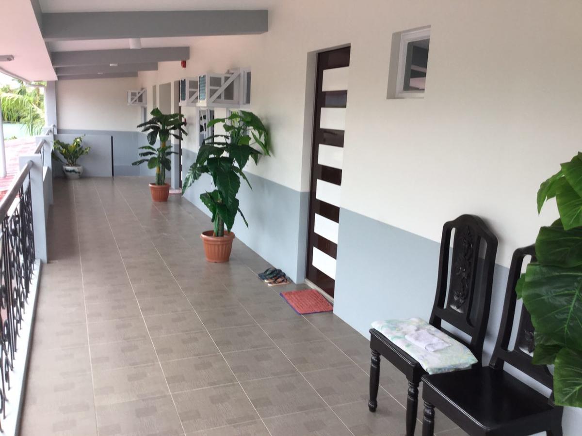 Third & Sean'S Place 黎牙实比 外观 照片
